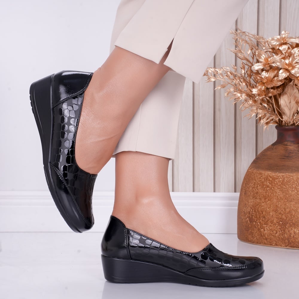 Pantofi dama cu platforma Negri din Piele Ecologica Lacuita Tara Croco - poza 2