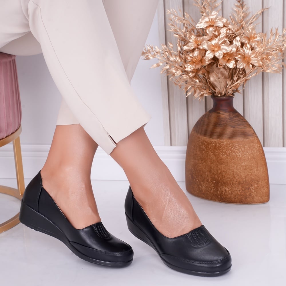 Pantofi dama cu platforma Negri din Piele Ecologica Tara - poza 1