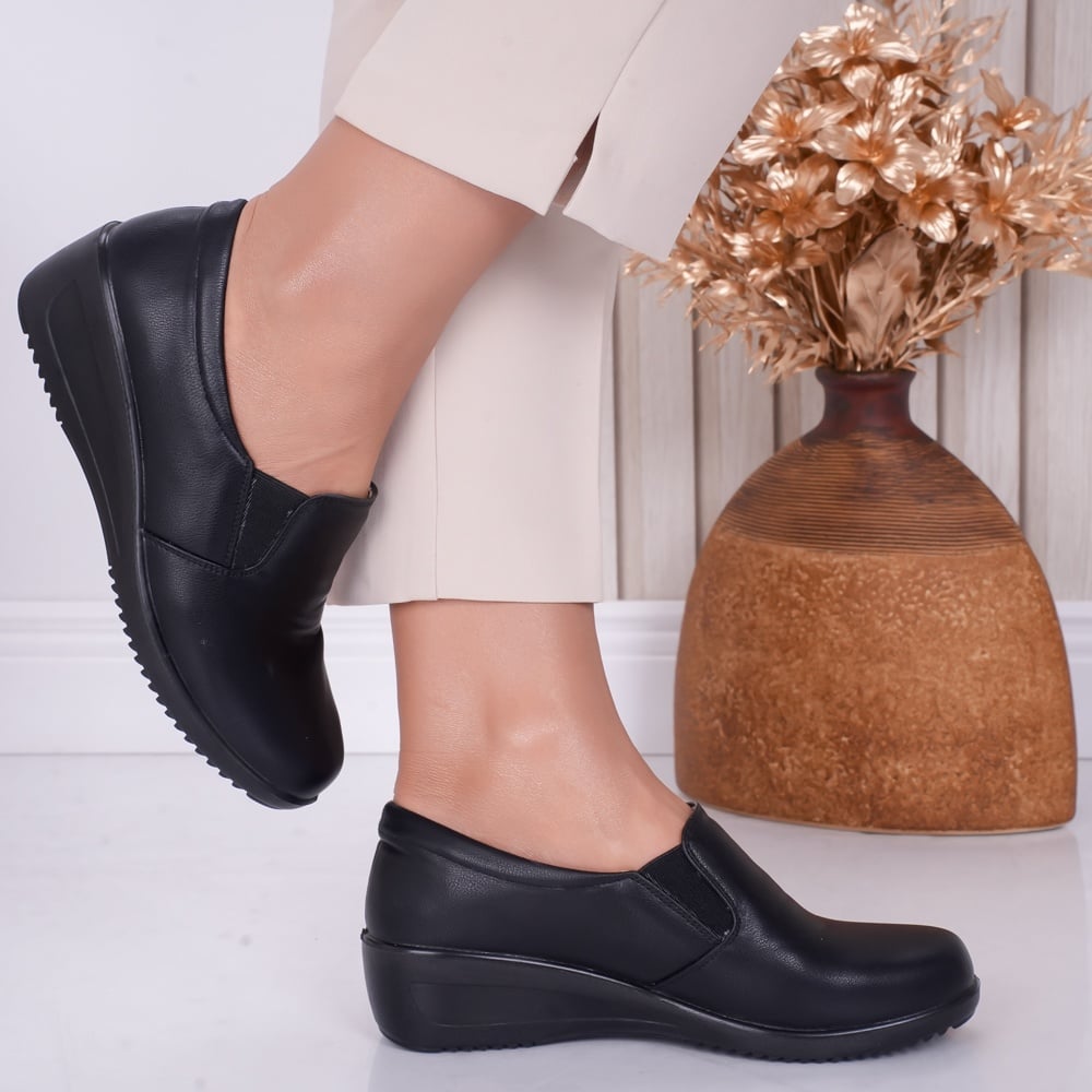 Pantofi dama cu platforma Negri din Piele Lacuita Dari - poza 2