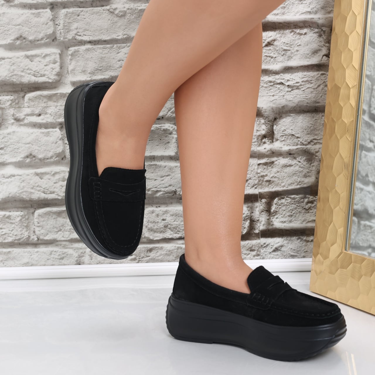 Pantofi dama cu platforma Negri din Piele Naturala intoarsa Alunsa - poza 4