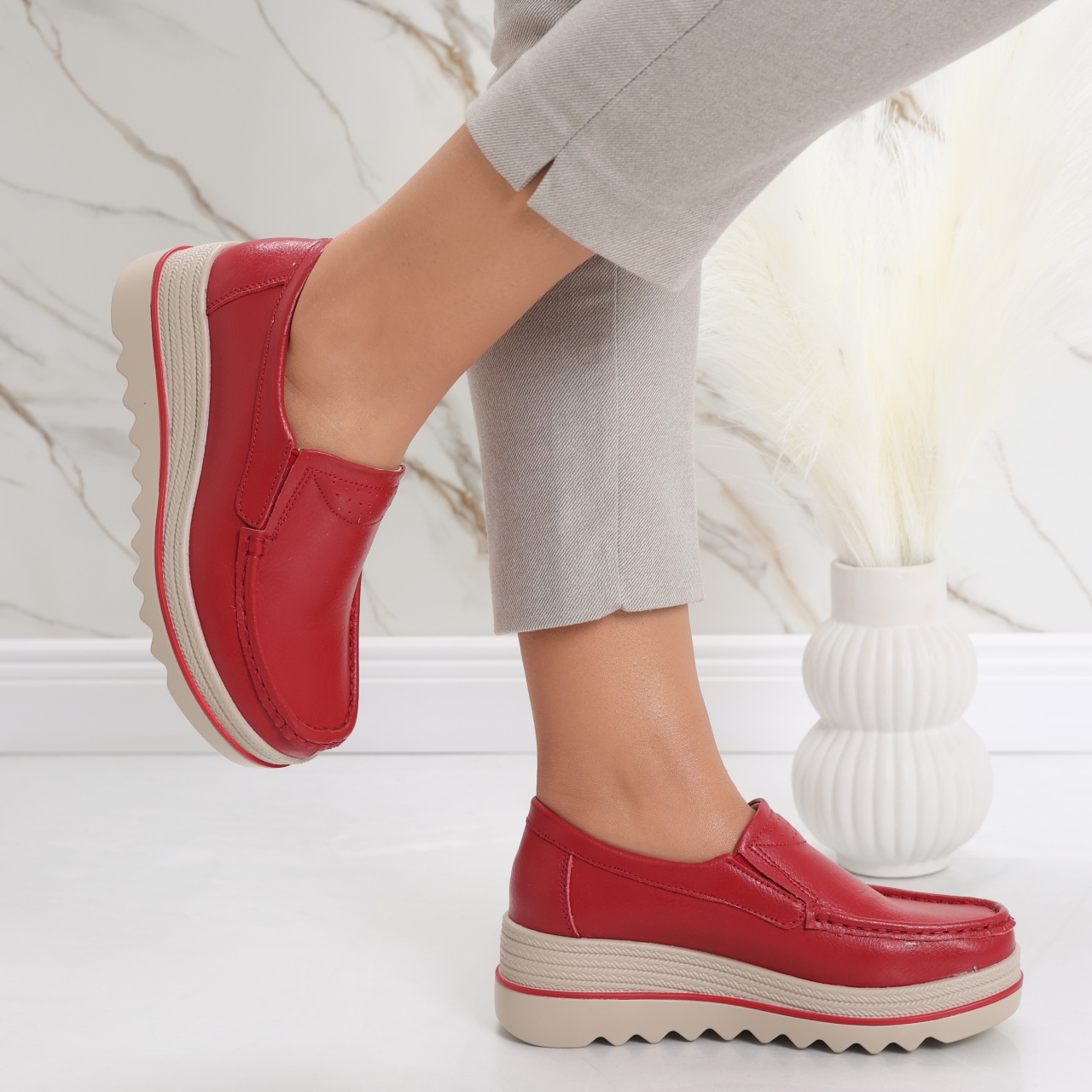 Pantofi dama cu platforma Rosii din Piele Naturala Gabrena - poza 4