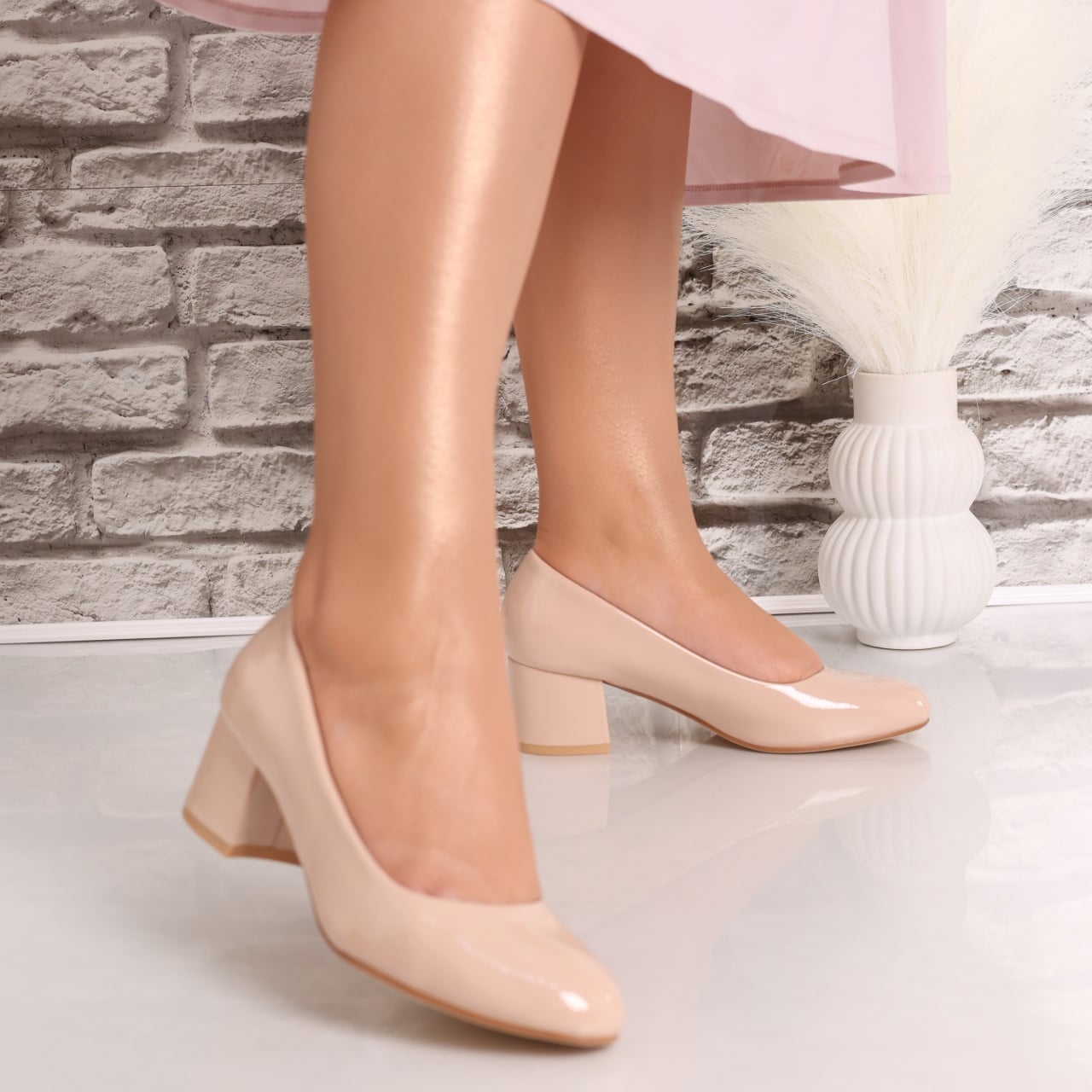 Pantofi dama cu toc Bej din Piele Ecologica Lacuita Fadina - poza 1