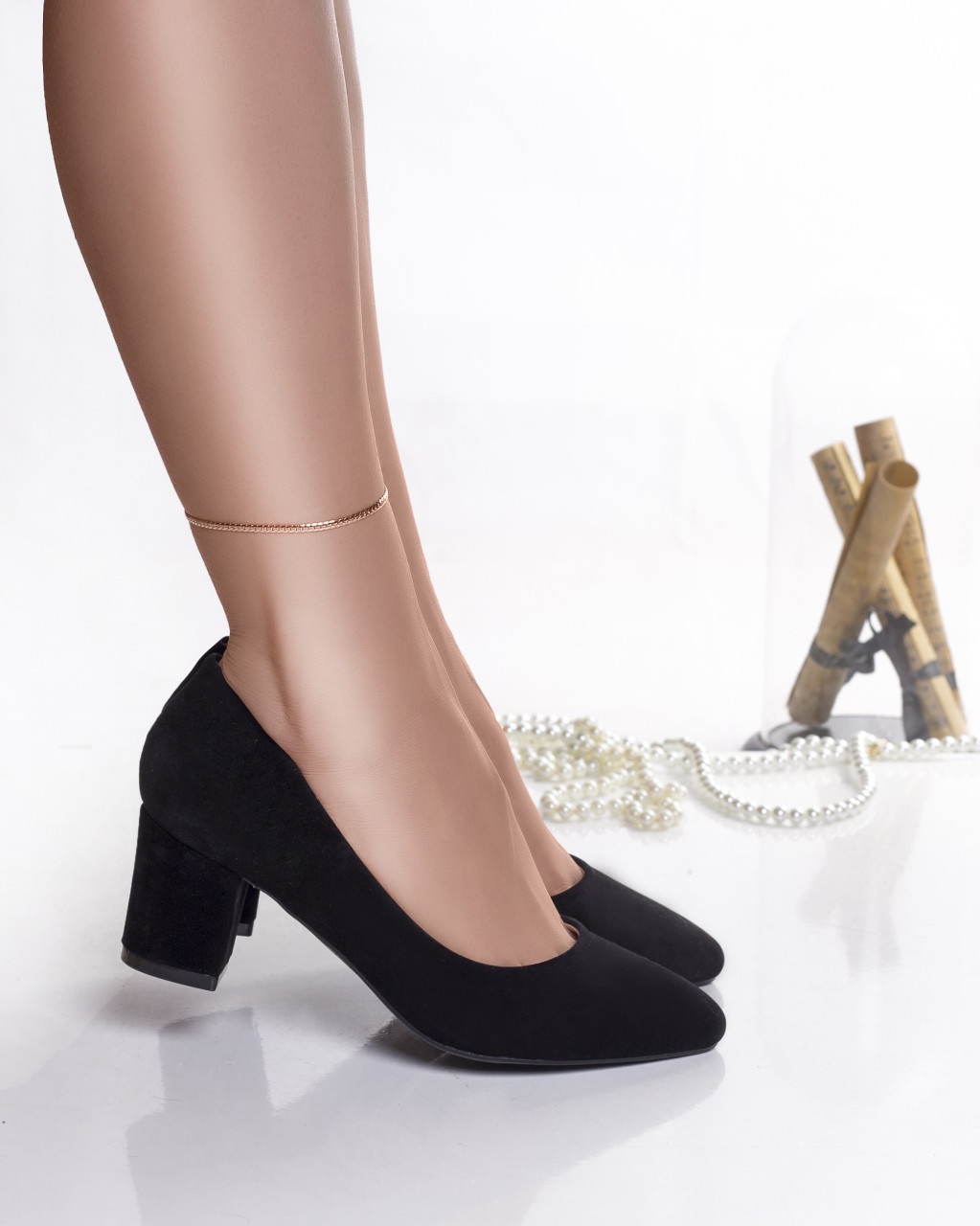 Pantofi dama cu toc negri din piele eco intoarsa hutra - poza 3