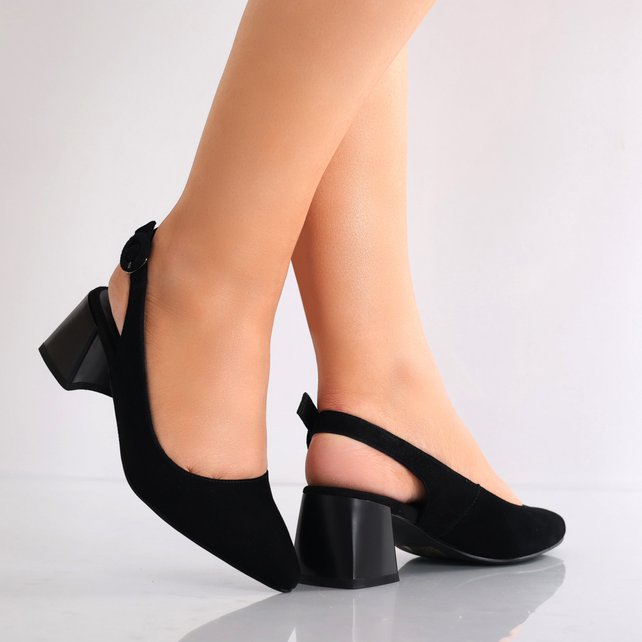 Pantofi dama cu toc Negri din Piele Naturala Intoarsa Lezena - poza 4