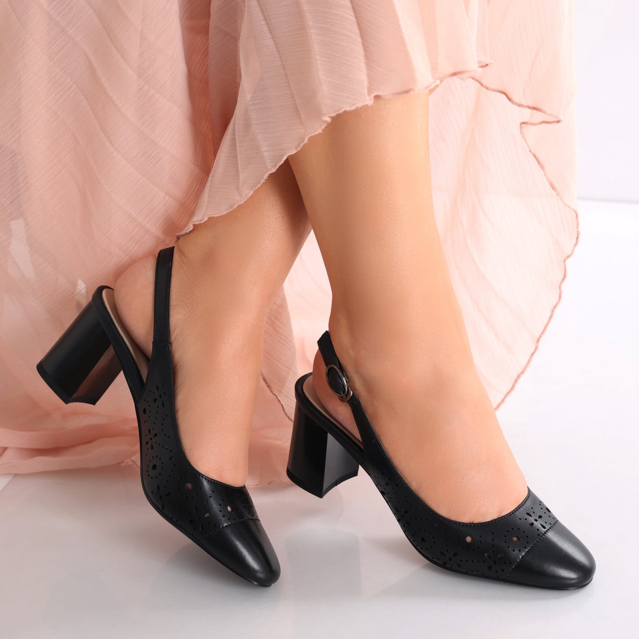 Pantofi dama cu toc Negri din Piele Naturala Jazel - poza 1