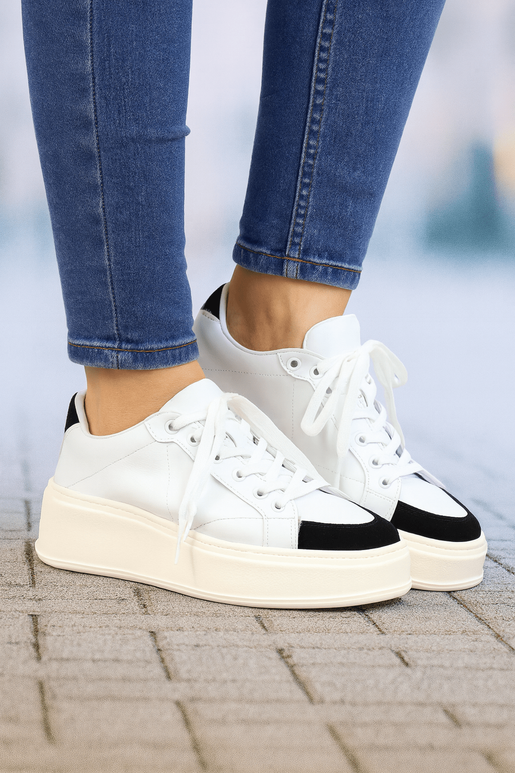 Pantofi Dama din Piele Alb cu Negru - TORA WHITE