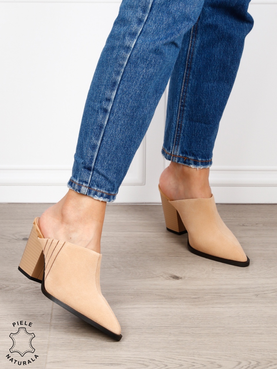 Pantofi dama eleganti cu toc gros si varf ascutit din piele naturala intoarsa CRL1609 BEJ