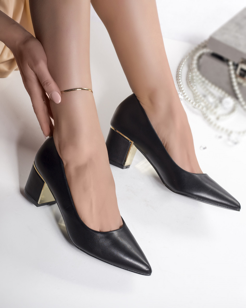 Pantofi dama negri cu toc piele ecologica rona - poza 3