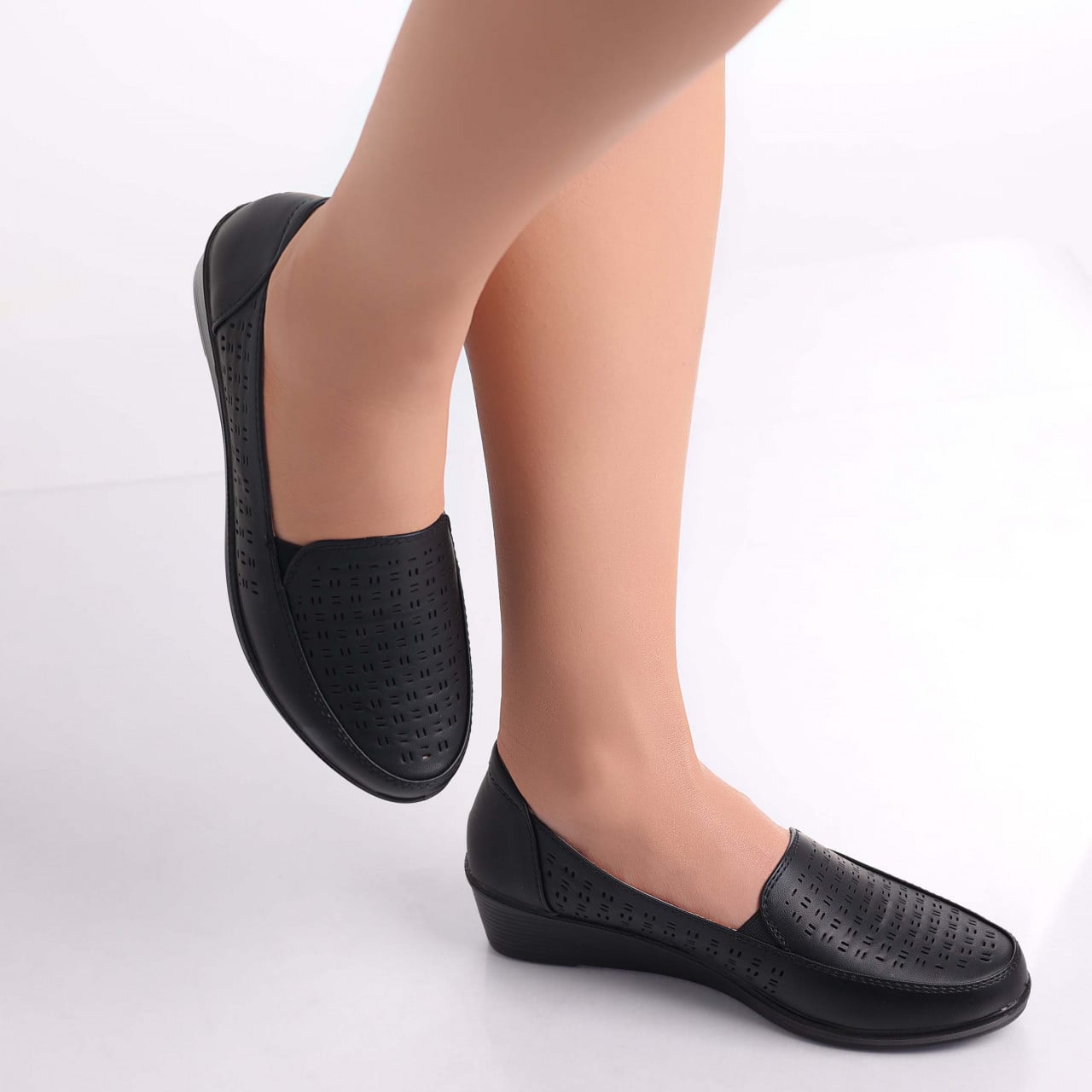 Pantofi dama Negri din Piele Ecologica Belica - poza 5