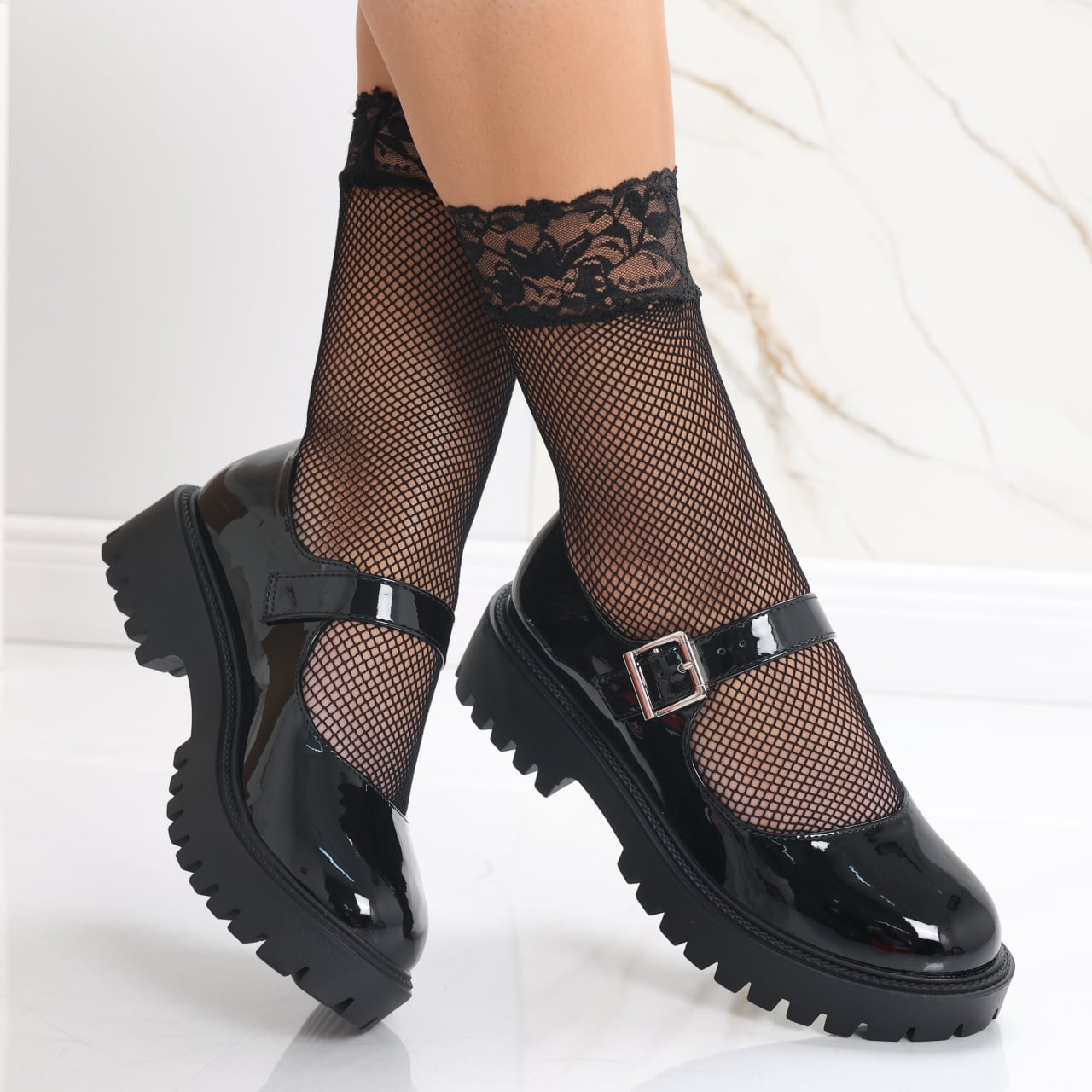 Pantofi dama Negri din Piele Ecologica Lacuita Safira - poza 1