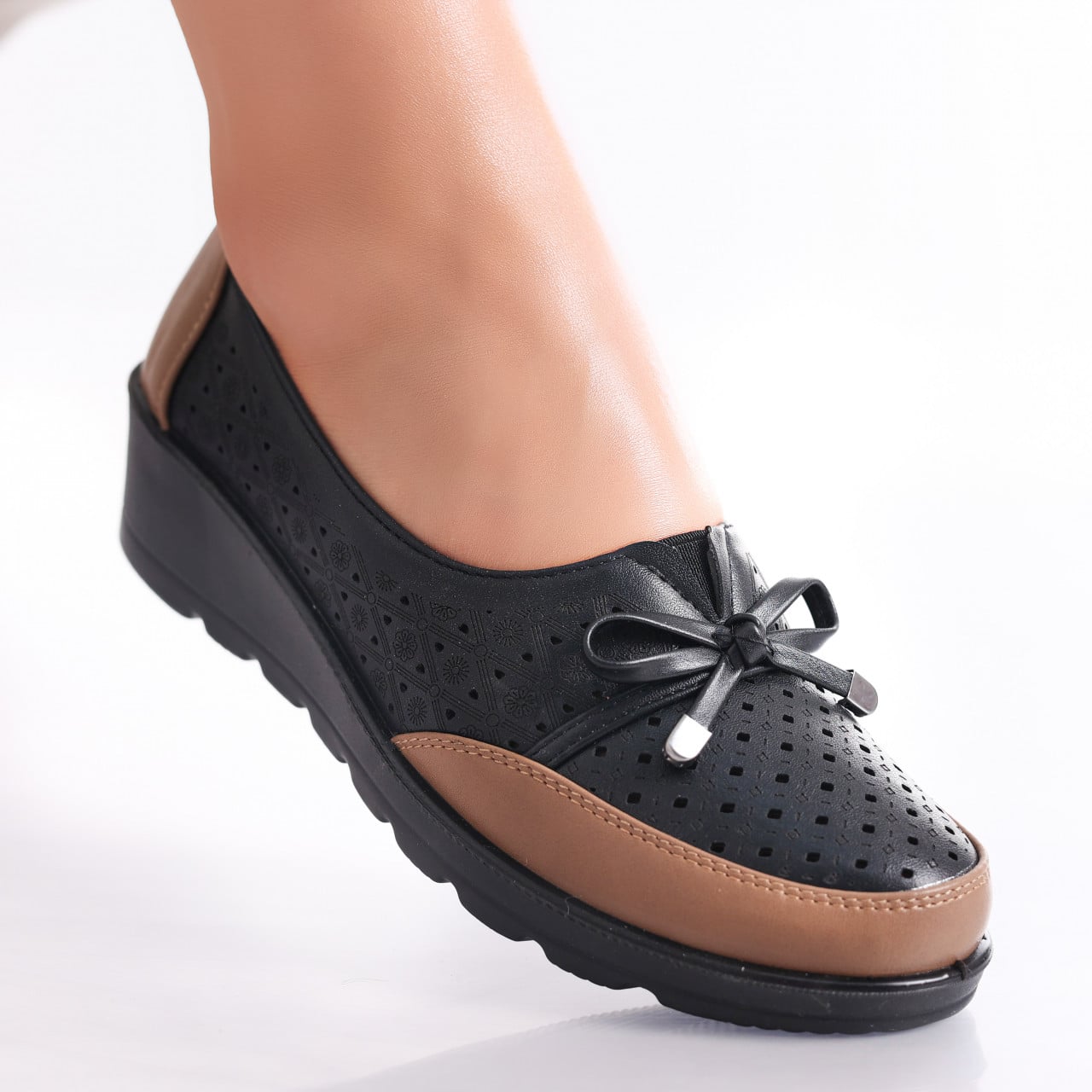 Pantofi dama Negru/Maro din Piele Ecologica Tania - poza 1