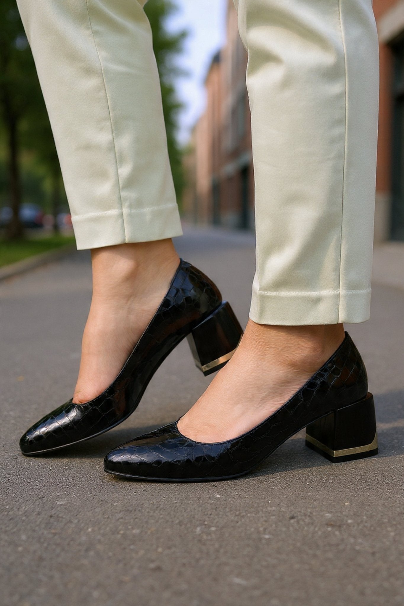 Pantofi Eleganti cu Toc din Piele Negri - SNYA CROCO