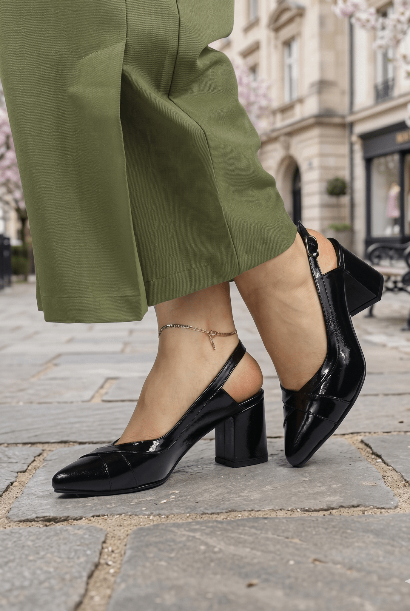 Pantofi Eleganti Decupati cu Toc din Piele Negri - KYZ BLACK