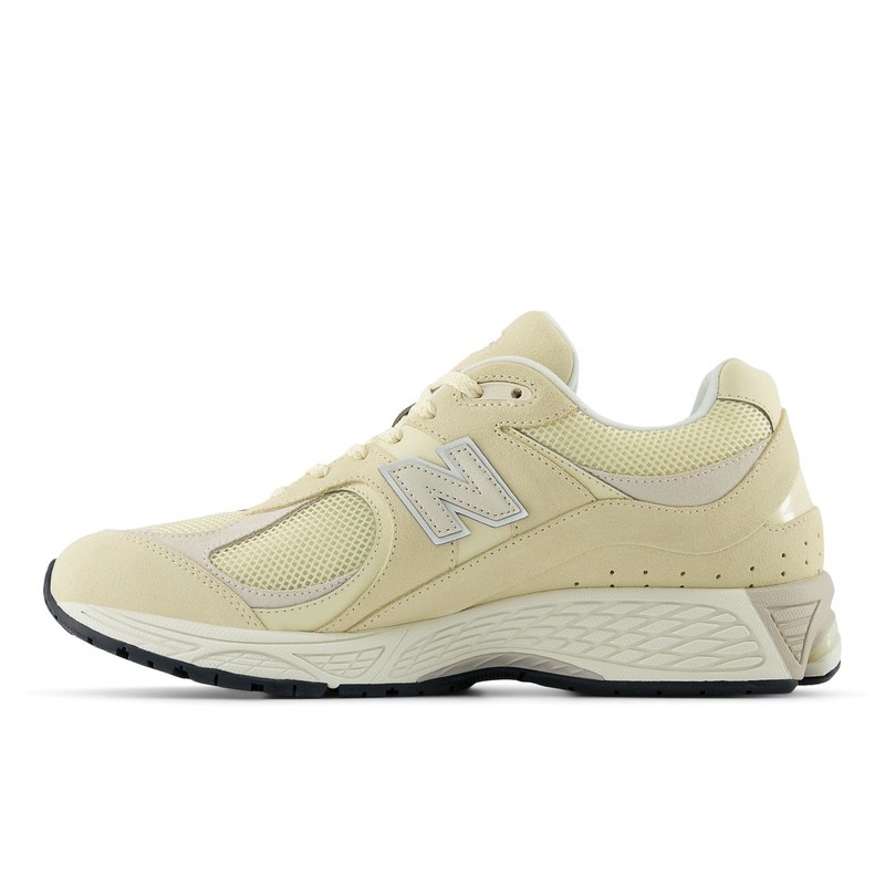 Pantofi sport New Balance 2002R - poza 2