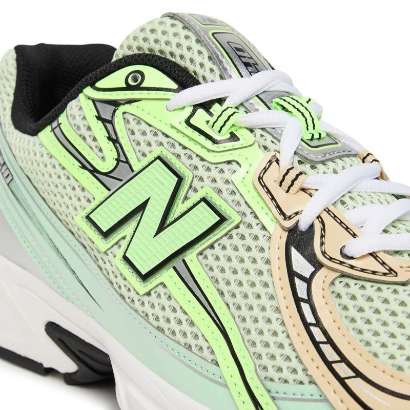 Pantofi sport New Balance 740 - poza 3
