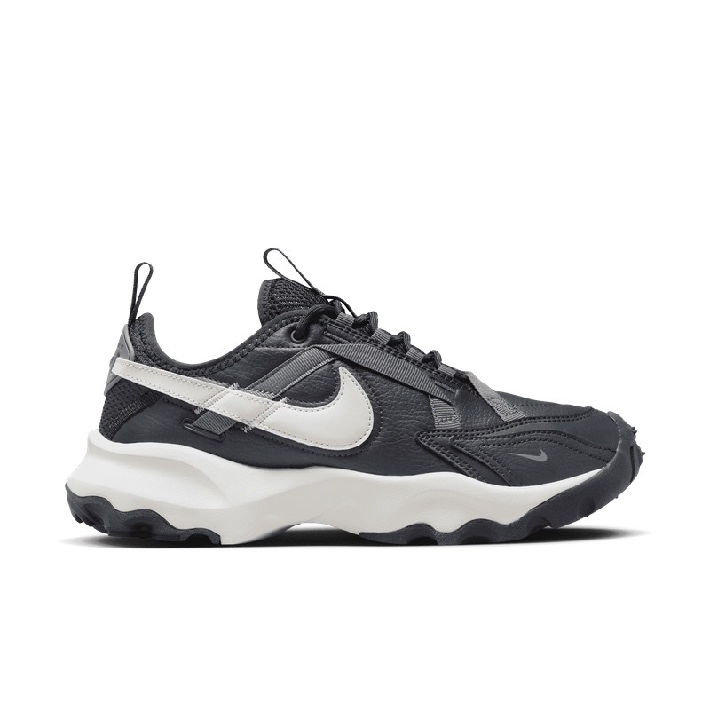 Pantofi sport Nike W TC 7900 - poza 1