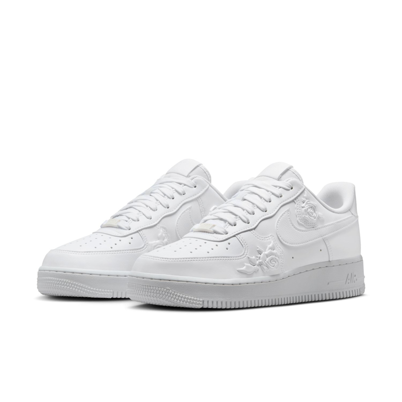 Pantofi sport Nike WMNS AIR FORCE 1 '07 SE - poza 3
