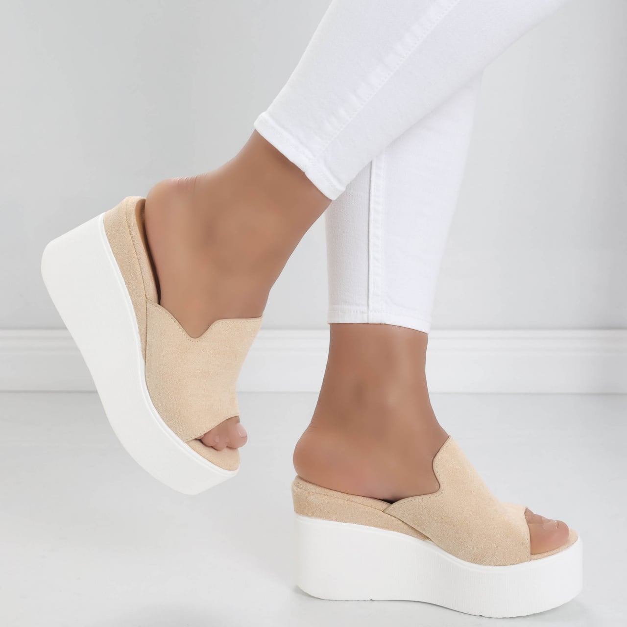 Papuci dama cu platforma Bej din Piele Ecologica Intoarsa Dejota - poza 5
