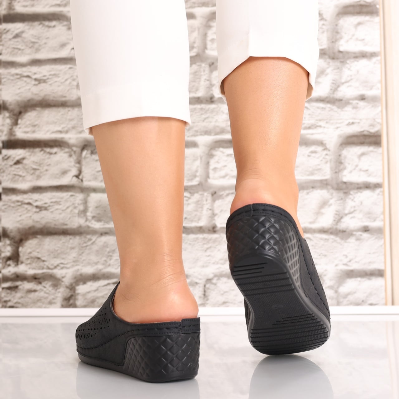Papuci dama cu platforma Negri din Piele Ecologica Adaya - poza 5