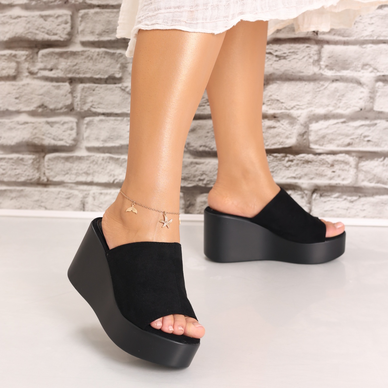 Papuci dama cu platforma Negri din Piele Ecologica Intoarsa Acalva - poza 4