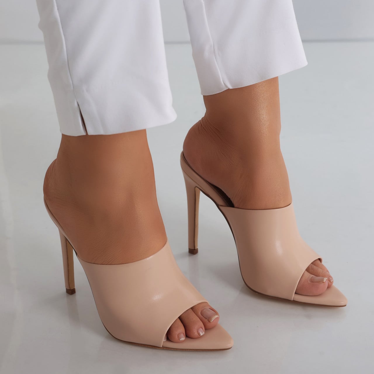Papuci dama cu toc Nude din Piele Ecologica Malva - poza 2