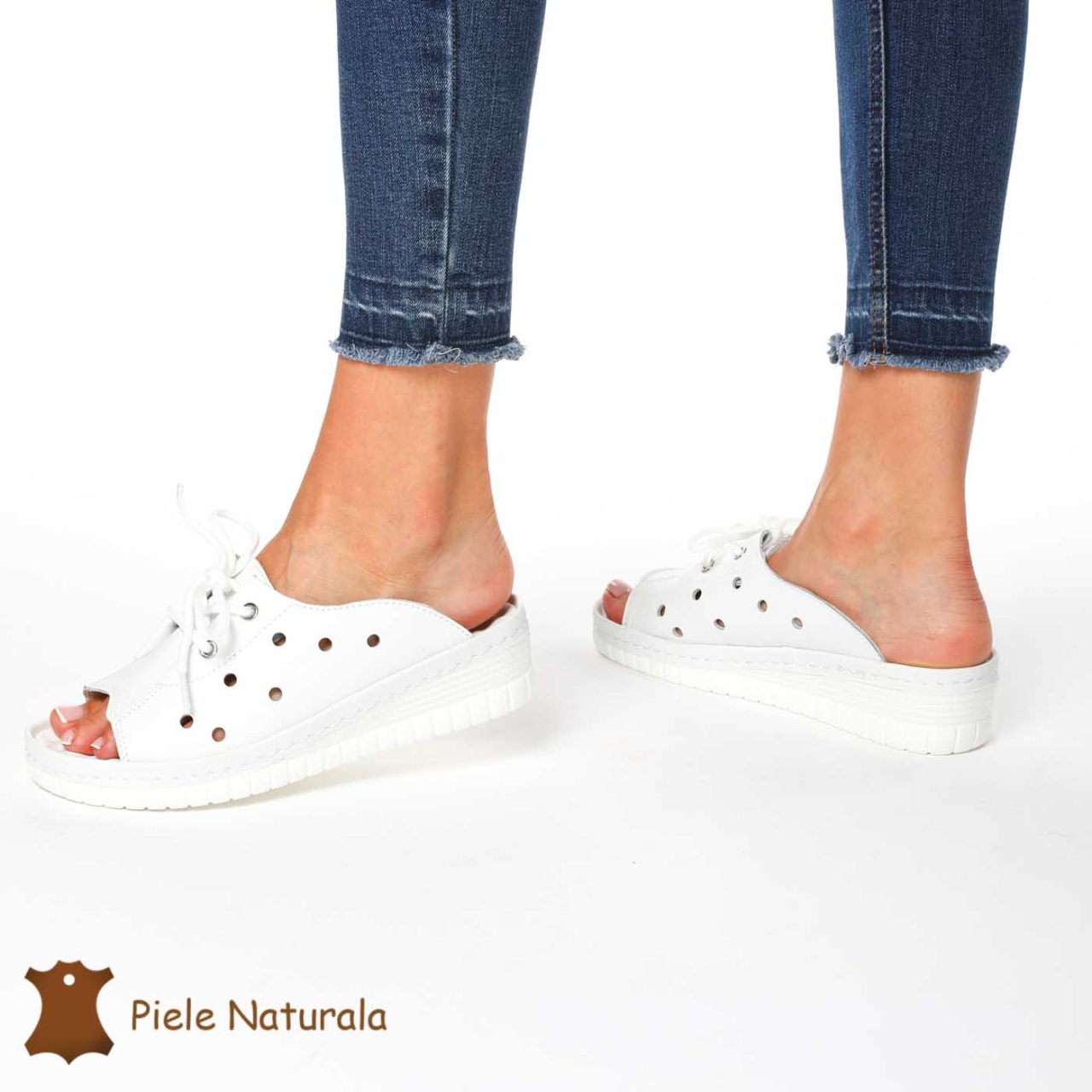 Papuci din Piele Naturala CRL0203 Alb