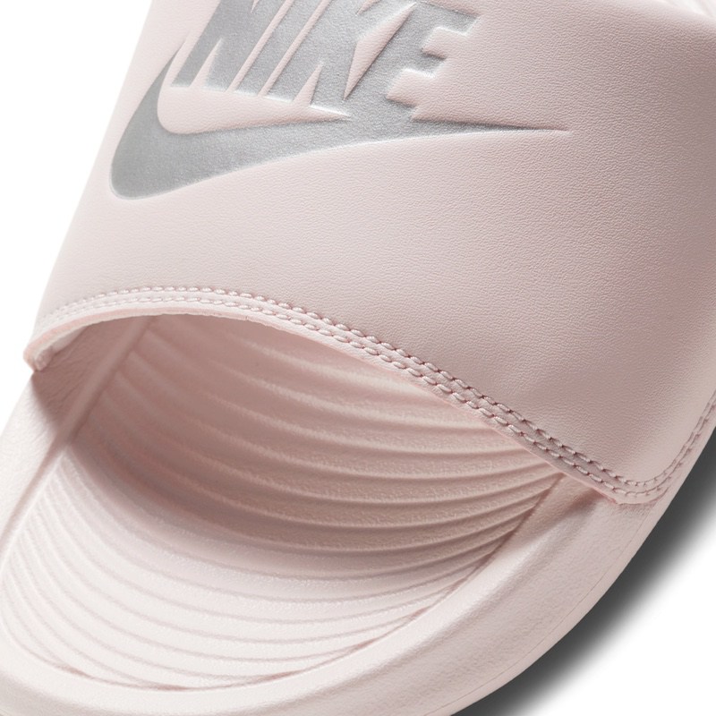 Papuci Nike W VICTORI ONE SLIDE - poza 3