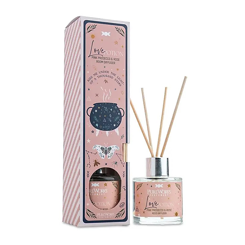 Parfum de camera cu betisoare Celestial Magic | Love Potion