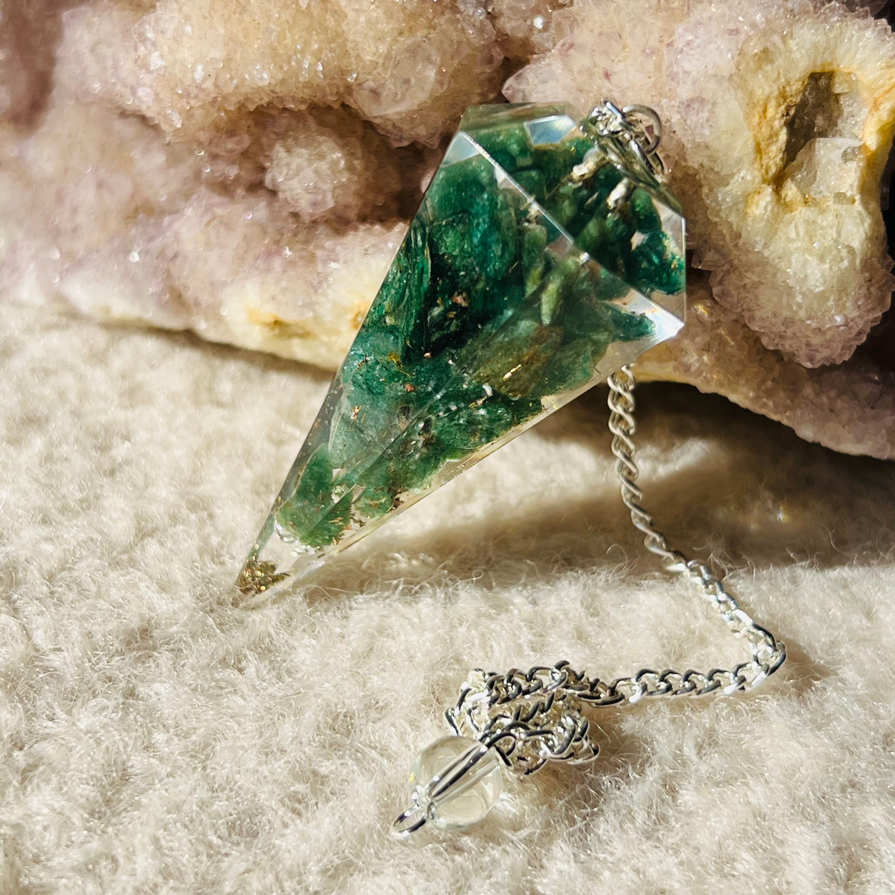 Pendul orgonit jad verde