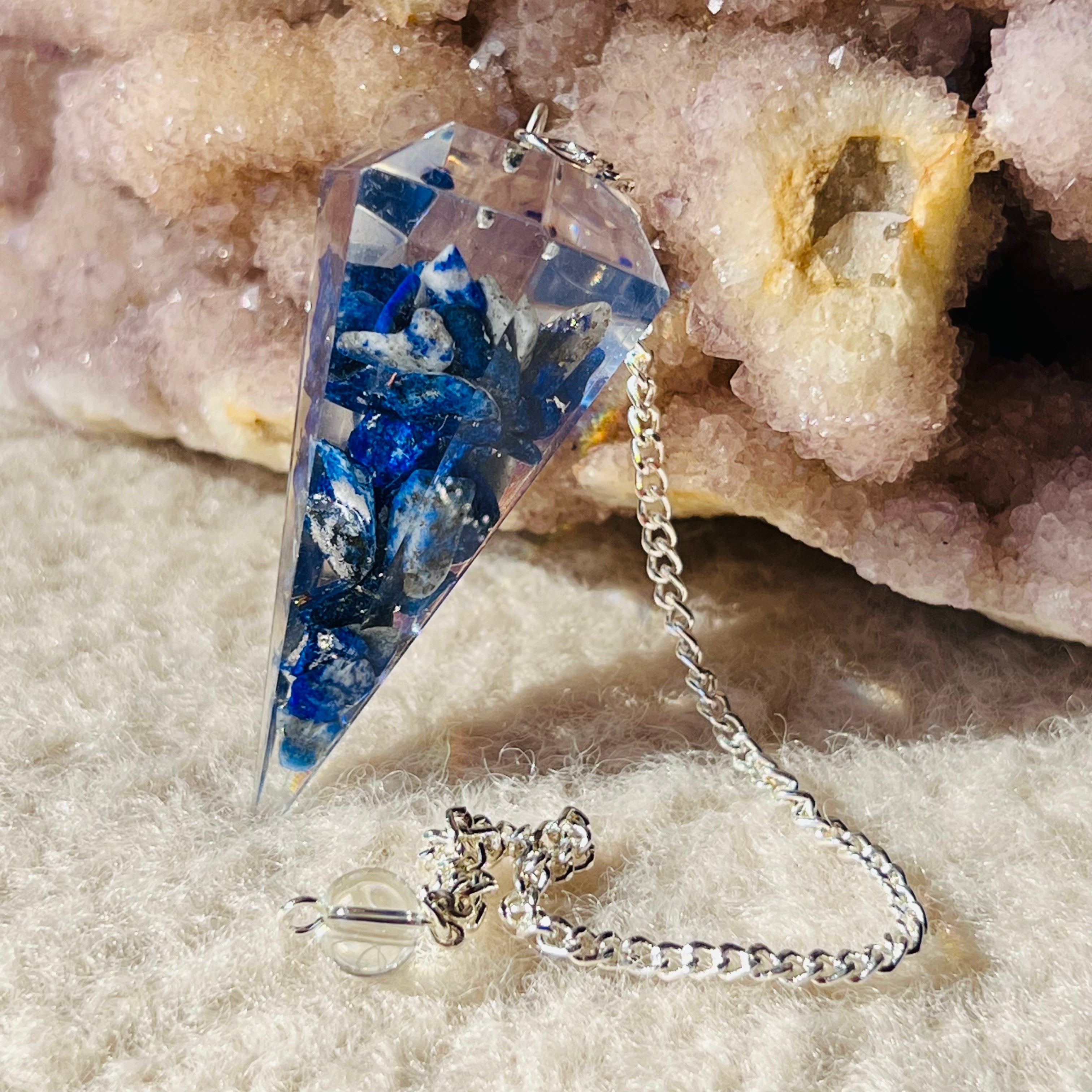 Pendul orgonit lapis lazuli fatetat