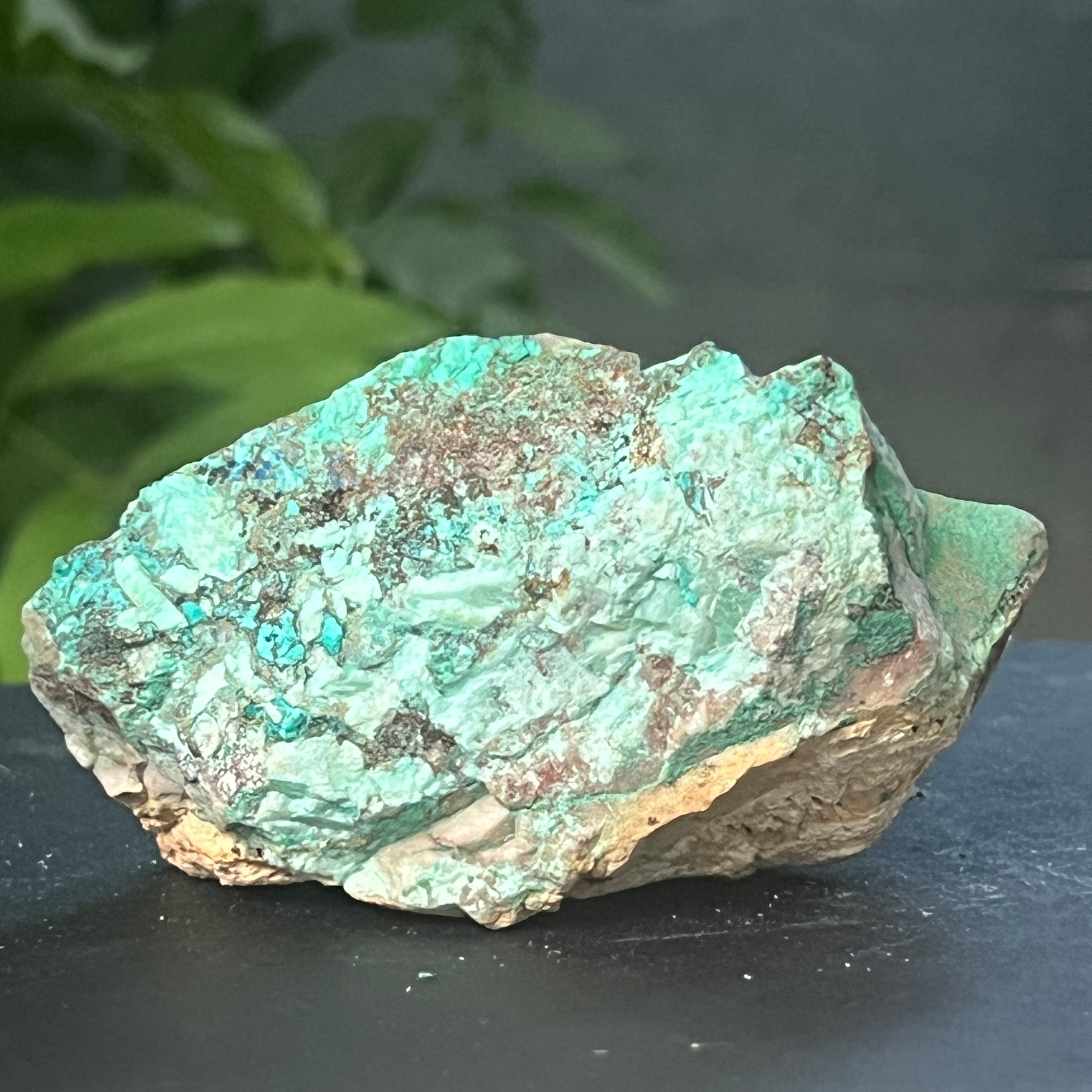 Piatra bruta Shattuckite m7