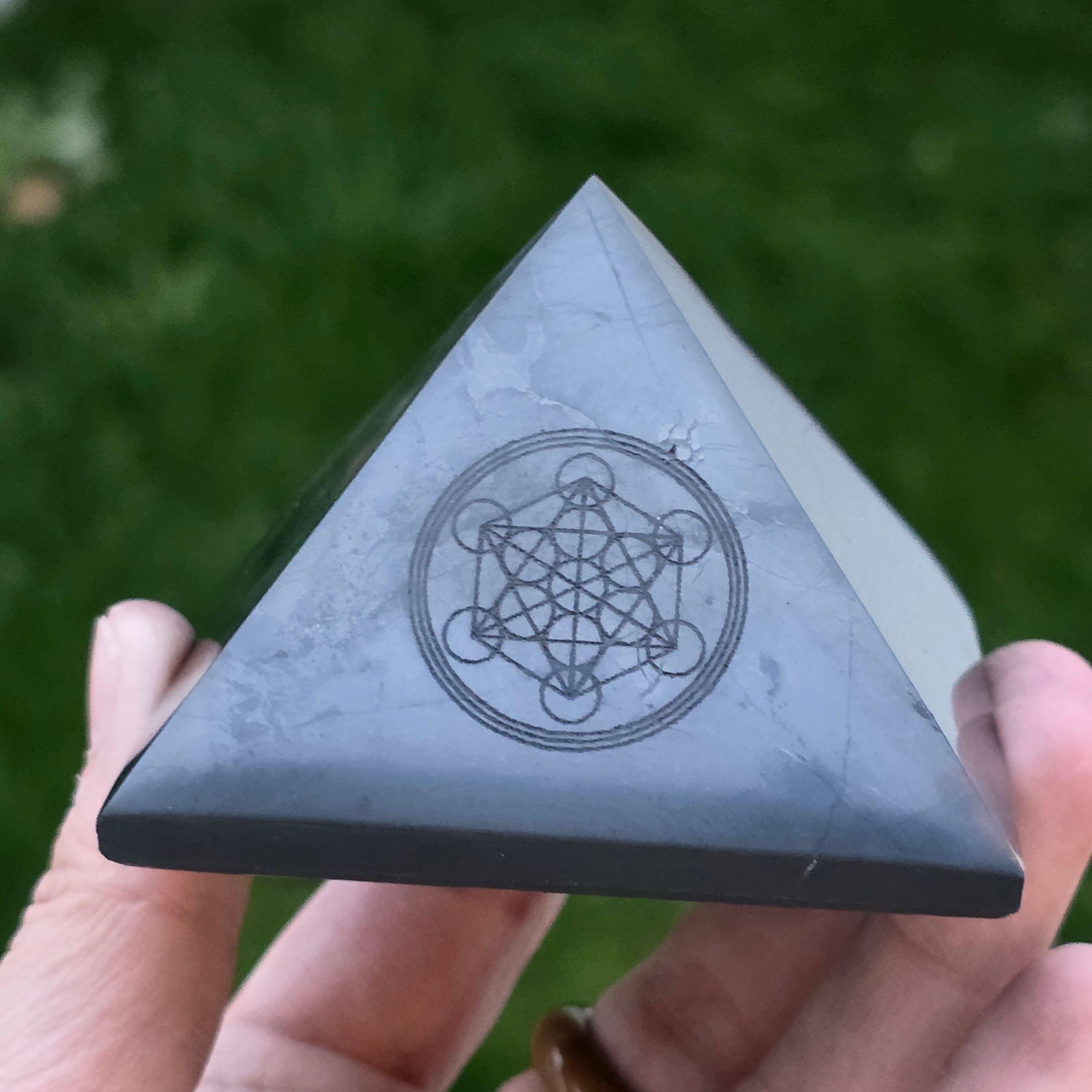 Piramida shungit | Metatron