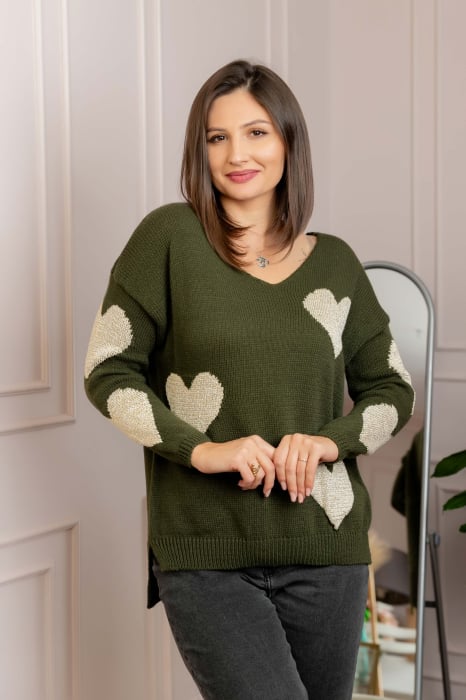 Pulover Carina kaki cu inimioare si decolteu in V