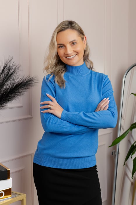 Pulover Ellen din tricot subtire cu guler inalt - Albastru