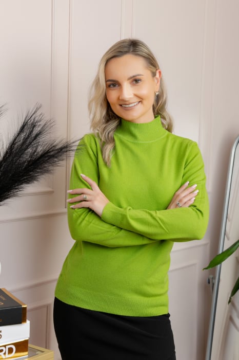 Pulover Ellen din tricot subtire cu guler inalt - Verde praz