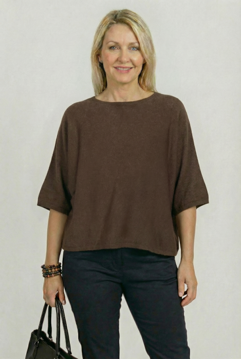 Pulover versatil cu maneca fluture din vascoza, maro