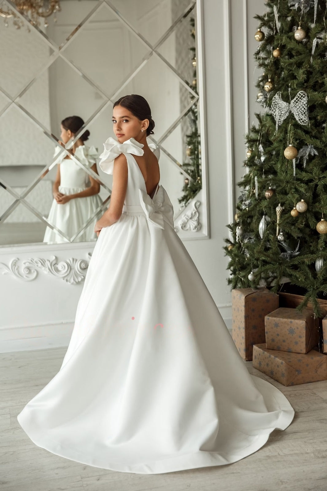 Rochie alba eleganta lunga cu trena din tafta pentru fete - 4-5 ani - LIVRARE 24H