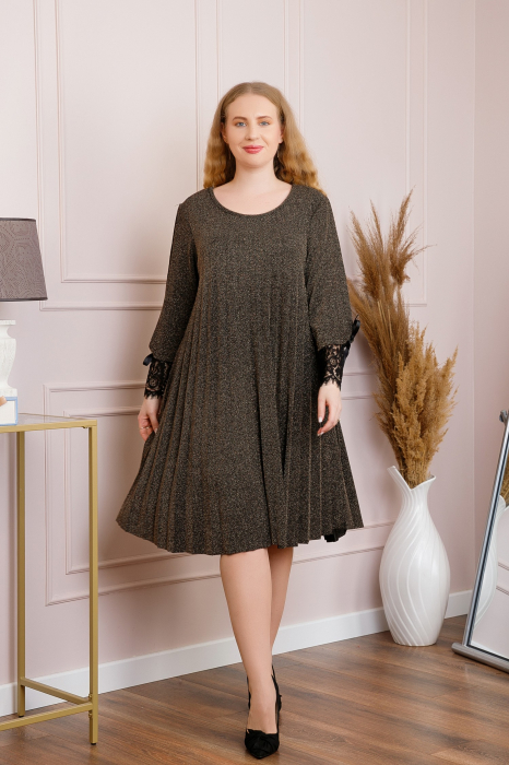 Rochie Amelie plisata aurie cu insertie de dantela