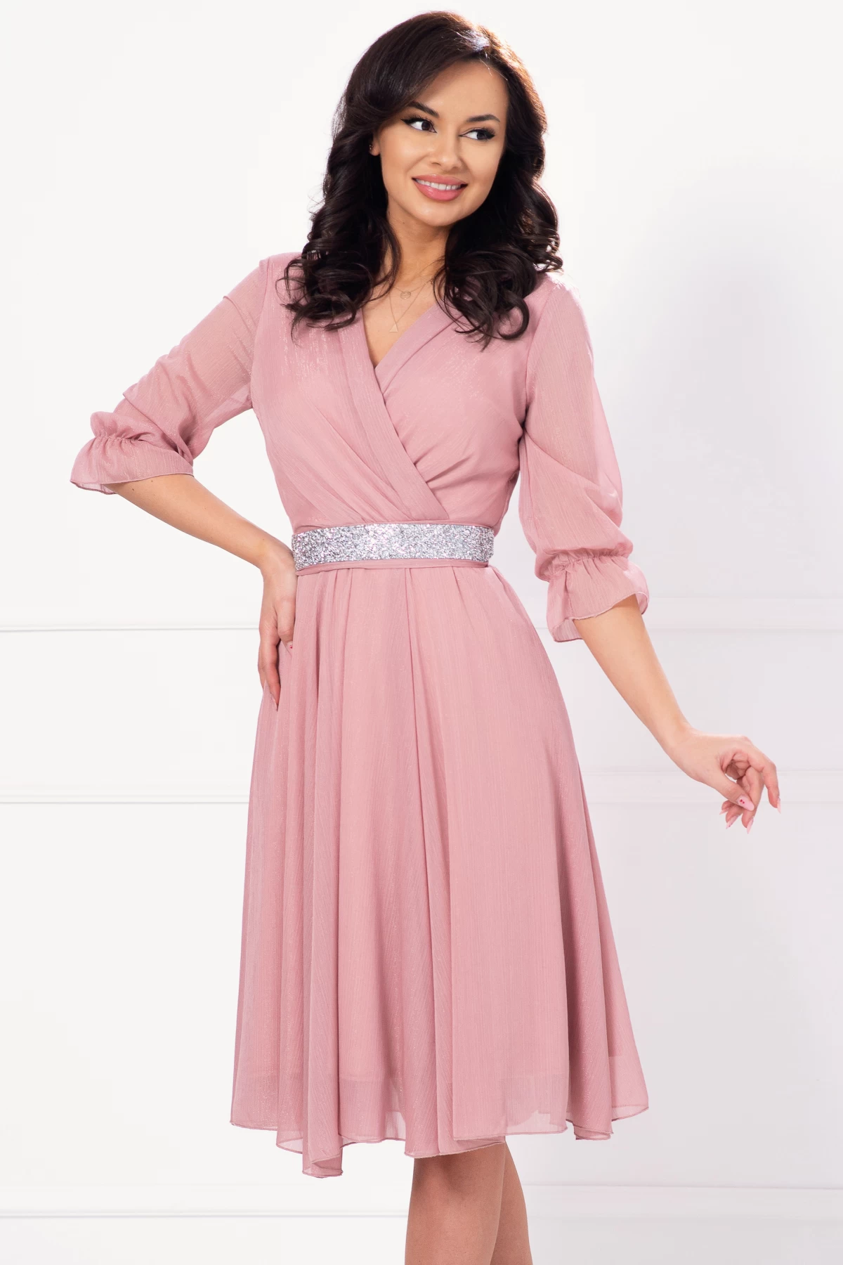 Rochie de ocazie in clos rose cu cordon stralucitor si insertii argintii - poza 5