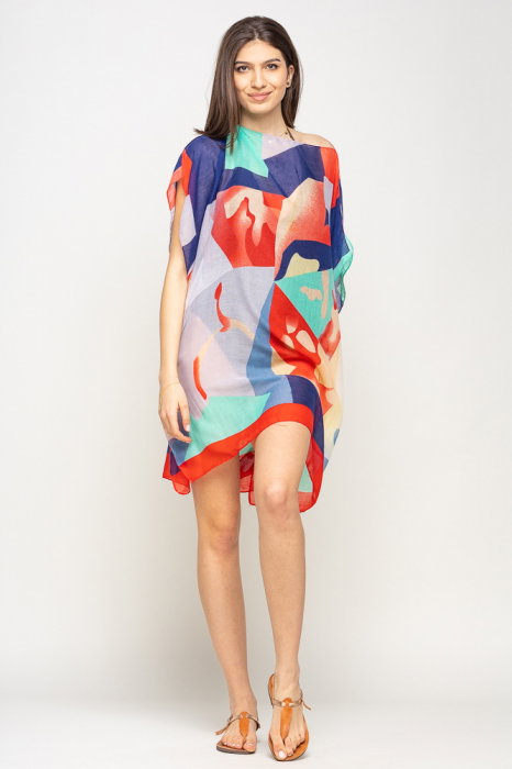 Rochie de plaja tip poncho cu model abstract in nuante de rosu, albastru si verde, vascoza