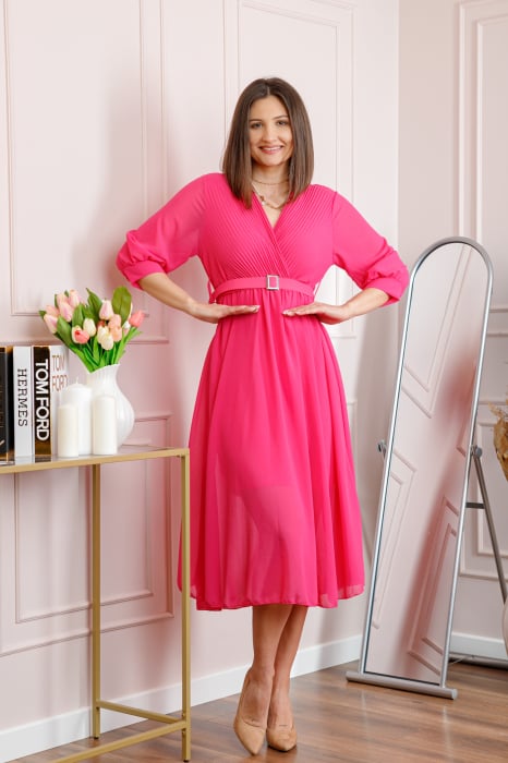 Rochie fuchsia cu bust petrecut si curea in talie