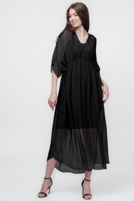 Rochie Goddess din matase si vascoza cu snur impletit pe decolteu si talie, neagra