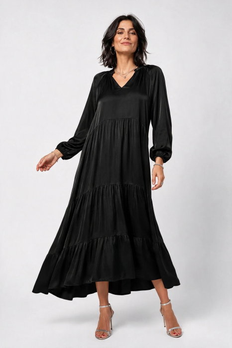 Rochie lunga din satin cu matase si vascoza, croi amplu cu volane - neagra