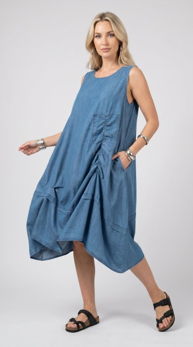 Rochie midi din jeans deschis cu fronseuri decorative