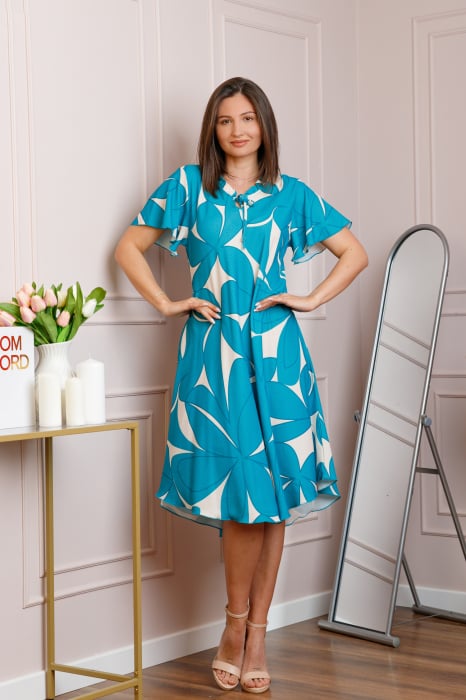 Rochie midi turcoaz cu imprimeu abstract ivoire si snur la decolteu Shelby