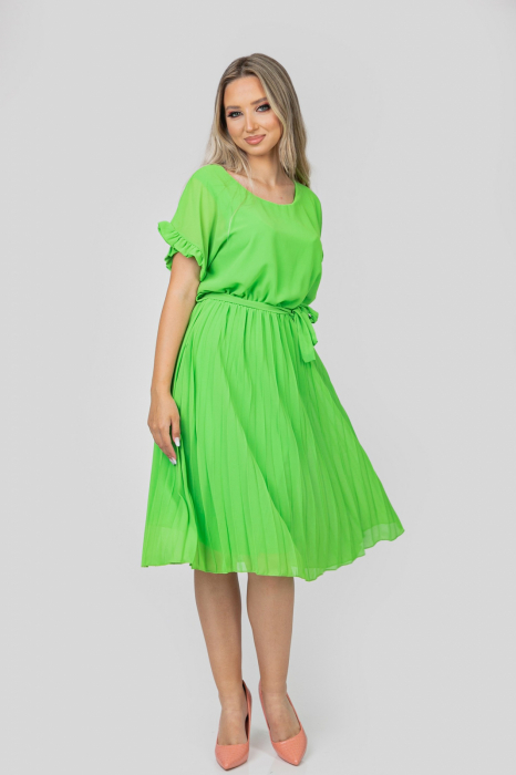 Rochie plisata verde praz cu cordon in talie