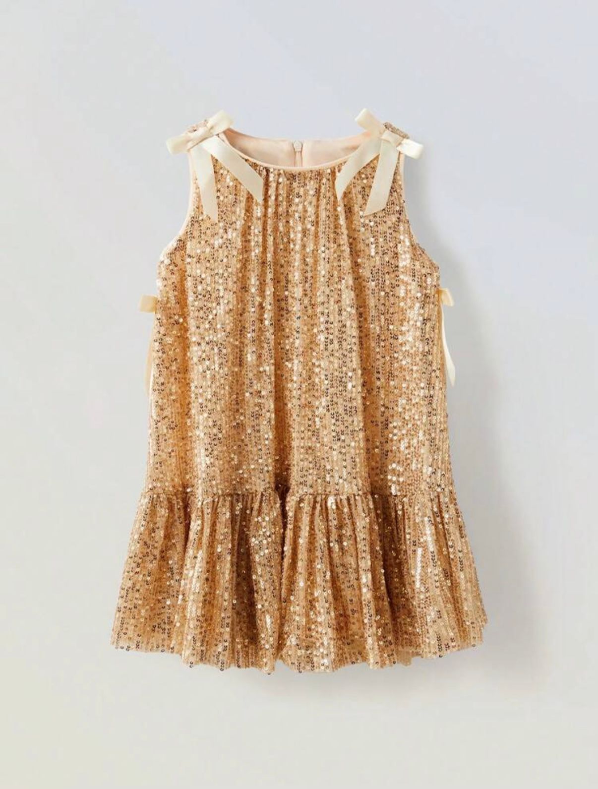 Rochie roz din paiate accesorizata cu fundite pentru fete - Sara