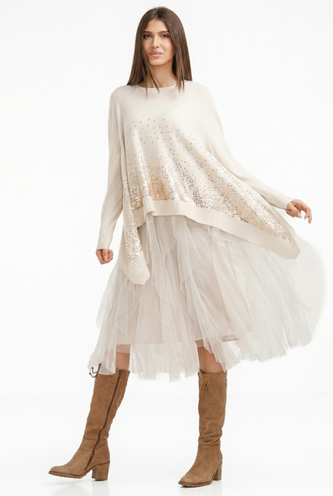 Rochie suprapusa din tulle plisat, cu pulover in colturi oversize cu ploaie de paiete, bej