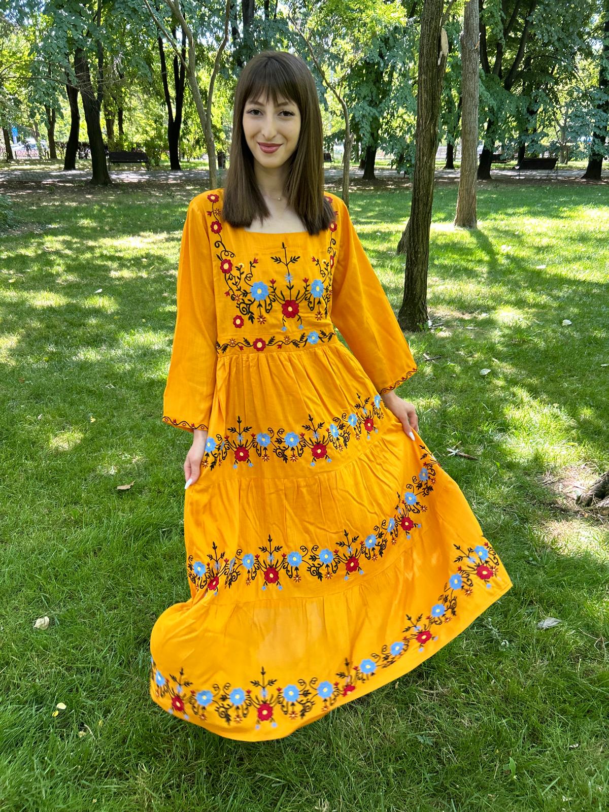 Rochie tradițională femei TM1125 *motive florale* - 3XL
