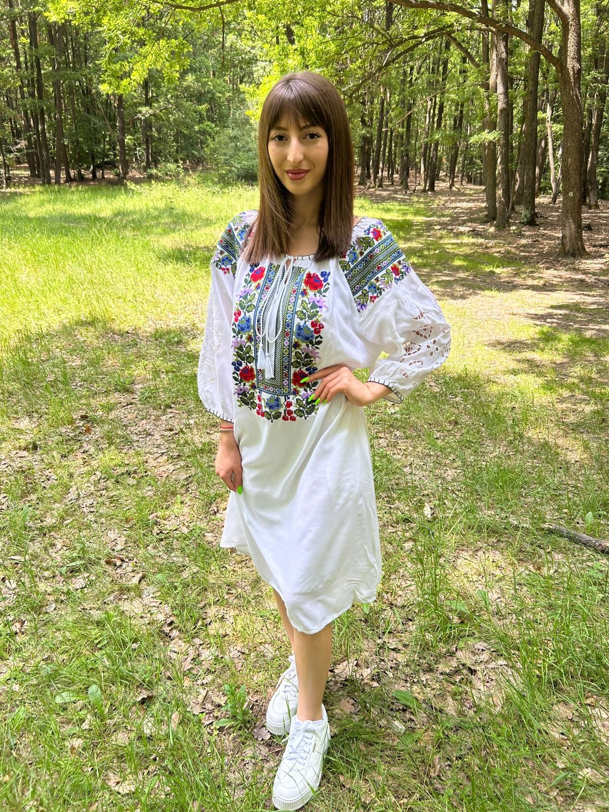 Rochie tradițională femei TM1261 *motive florale* - XXL